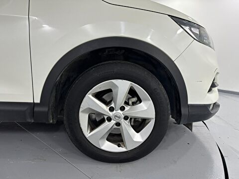 nissan, qashqai, 1.2 dıg-t sky pack x-tronic, otomatik, benzin 2.el otomobil | renew 30