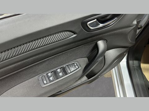 renault, megane, sedan 1.3 tce touch edc, otomatik, benzin 2.el otomobil | renew 12