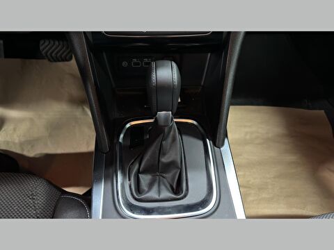 renault, megane, sedan 1.3 tce touch edc, otomatik, benzin 2.el otomobil | renew 9