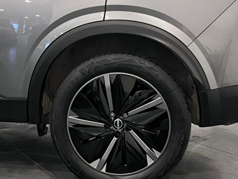 nissan, qashqai, 1.3 dıg-t mhev skypack 4x2 cvt, otomatik, benzin 2.el otomobil | renew 30