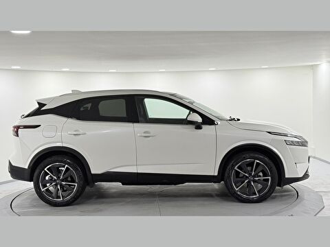 nissan, qashqai, suv 1.3 dıg-t 12v mhev sky pack x-tronic, otomatik, mhev 2.el otomobil | renew 13
