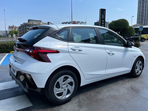 hyundai, i20, hatchback 1.0 t-gdı jump nav. dct, otomatik, benzin 2.el otomobil | renew 4