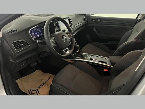 renault, megane, sedan 1.3 tce touch edc, otomatik, benzin 2.el otomobil | renew 17