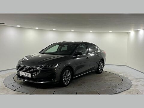 Sedan 1.5 TDCI EcoBlue Titanium Stil Otomatik, 2. el otomobil | renew