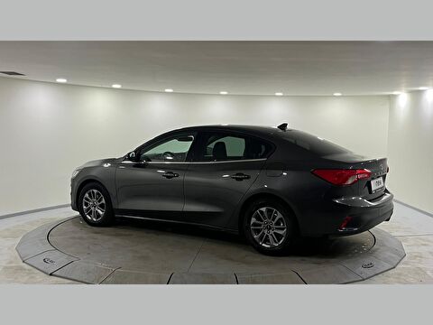 ford, focus, sedan 1.5 tdcı ecoblue titanium stil otomatik, otomatik, dizel 2.el otomobil | renew 5