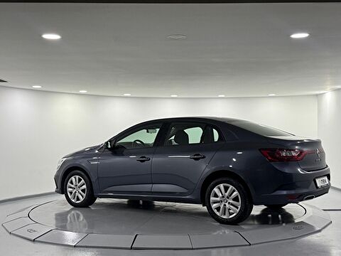 renault, megane, sedan 1.3 tce touch edc, otomatik, benzin 2.el otomobil | renew 12