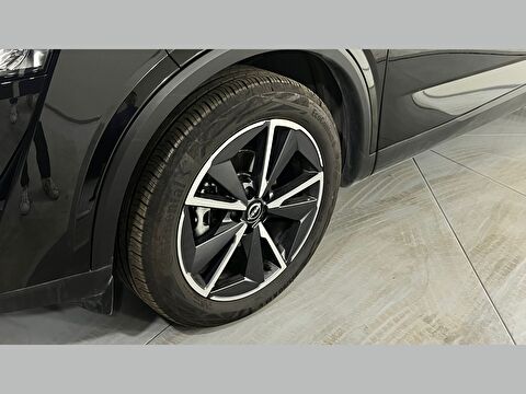 nissan, qashqai, suv 1.3 dıg-t 12v mhev sky pack x-tronic, otomatik, mhev 2.el otomobil | renew 28