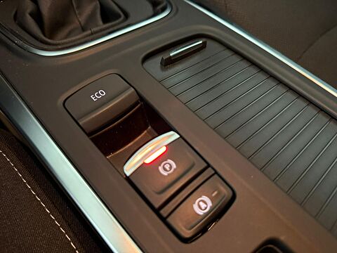 renault, megane, sedan 1.3 tce touch edc, otomatik, benzin 2.el otomobil | renew 18