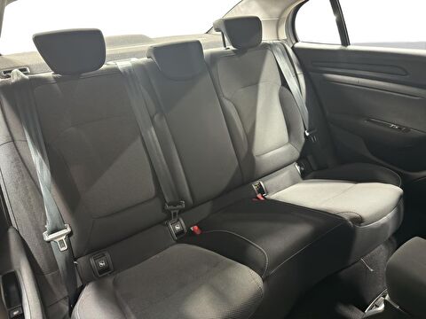 renault, megane, sedan 1.3 tce touch edc, otomatik, benzin 2.el otomobil | renew 16