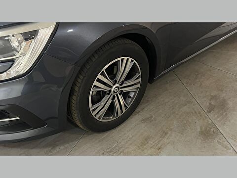 renault, megane, sedan 1.3 tce touch edc, otomatik, benzin 2.el otomobil | renew 26