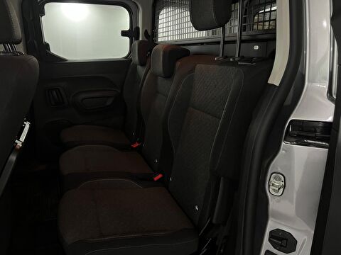 opel, combo, 1.5 d essential, otomatik, dizel 2.el otomobil | renew 13