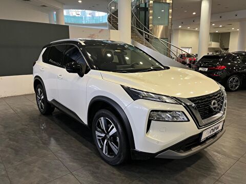 Nissan, X-Trail, SUV 1.3 DIG-T Platinum DCT, Otomatik, Benzin 2. el otomobil | renew Mobile