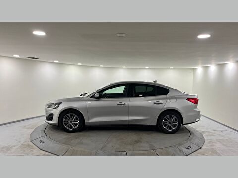 ford, focus, sedan 1.5 tdcı ecoblue titanium stil otomatik, otomatik, dizel 2.el otomobil | renew 11