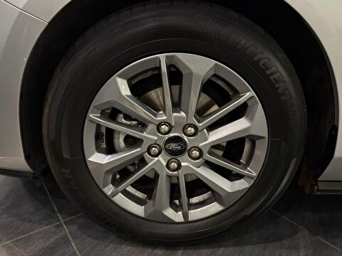 ford, focus, sedan 1.5 tdcı ecoblue titanium stil otomatik, otomatik, dizel 2.el otomobil | renew 29