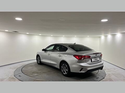 ford, focus, sedan 1.5 tdcı ecoblue titanium stil otomatik, otomatik, dizel 2.el otomobil | renew 7