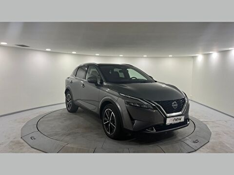 SUV 1.3 DIG-T 12V MHEV Sky Pack X-tronic, 2. el otomobil | renew