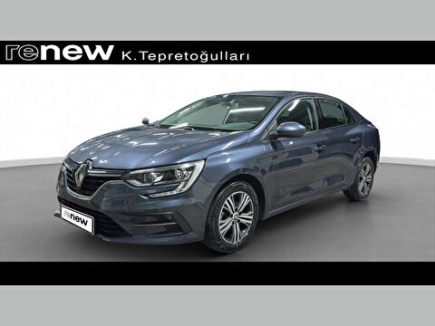 Sedan 1.3 TCe Touch EDC, 2. el otomobil | renew
