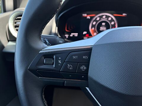 seat, arona, suv 1.0 ecotsı start&stop x-perience dsg, otomatik, benzin 2.el otomobil | renew 9