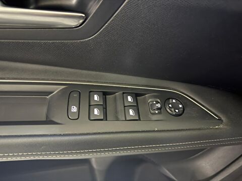 peugeot, 3008, crossover 1.2 puretech allure dynamic eat8, otomatik, benzin 2.el otomobil | renew 21