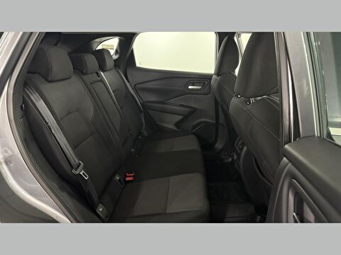 nissan, qashqai, suv 1.3 dıg-t 12v mhev design pack x-tronic, otomatik, mhev 2.el otomobil | renew 19