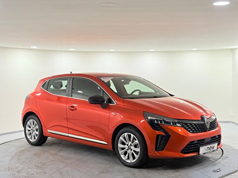 Hatchback 1.0 TCe Evolution X-Tronic, 2. el otomobil | renew