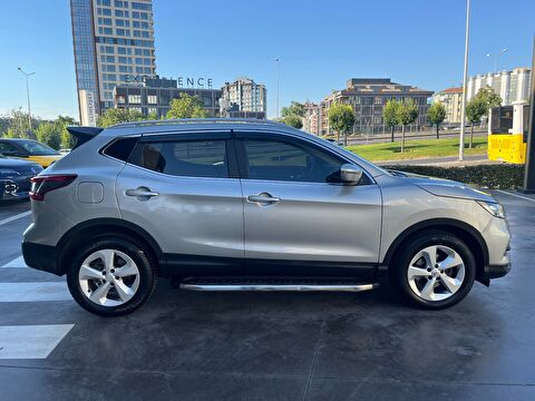 nissan, qashqai, suv 1.2 dıg-t tekna x-tronic, otomatik, benzin 2.el otomobil | renew 17