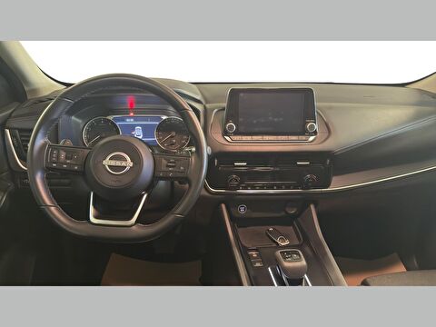 nissan, qashqai, suv 1.3 dıg-t 12v mhev 4x4 sky pack x-tronic, otomatik, mhev 2.el otomobil | renew 13
