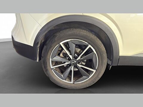 nissan, qashqai, suv 1.3 dıg-t 12v mhev 4x4 sky pack x-tronic, otomatik, mhev 2.el otomobil | renew 20