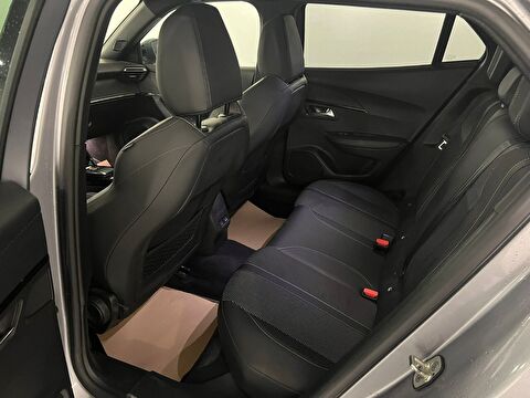 peugeot, 2008, 1.2 puretech gt eat8, otomatik, benzin 2.el otomobil | renew 18