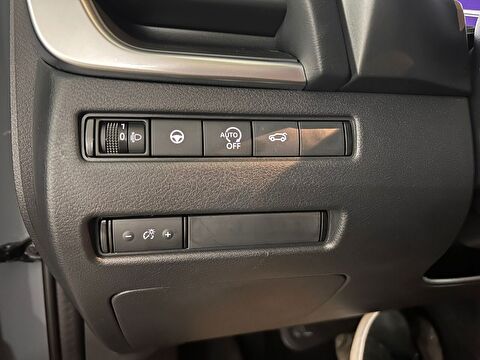 nissan, qashqai, 1.3 dıg-t mhev skypack 4x2 cvt, otomatik, benzin 2.el otomobil | renew 23