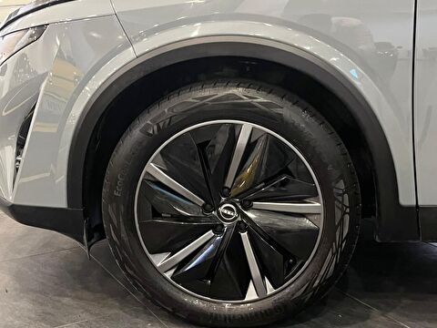 nissan, qashqai, 1.3 dıg-t mhev skypack 4x2 cvt, otomatik, benzin 2.el otomobil | renew 26