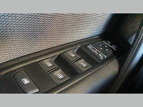 renault, kangoo multix, combi 1.3 tce ıconic edc, otomatik, benzin 2.el otomobil | renew 25