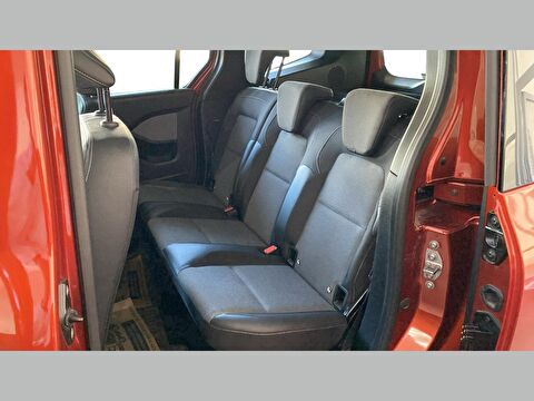 renault, kangoo multix, combi 1.3 tce ıconic edc, otomatik, benzin 2.el otomobil | renew 5