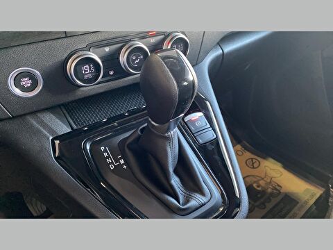 renault, kangoo multix, combi 1.3 tce ıconic edc, otomatik, benzin 2.el otomobil | renew 18