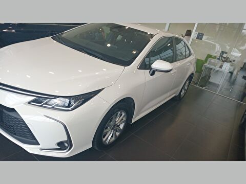 toyota, corolla, sedan 1.8 hybrid dream x-pack e-cvt, otomatik, hybrid 2.el otomobil | renew 3
