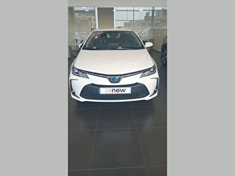 Sedan 1.8 Hybrid Dream X-Pack e-CVT, 2. el otomobil | renew