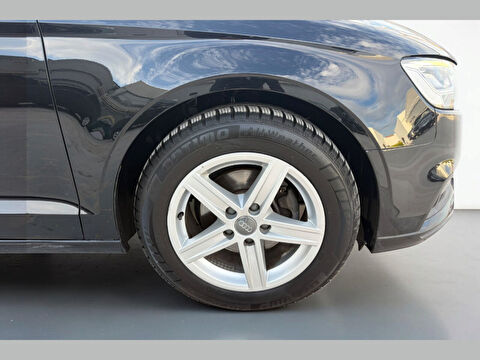 audi, a3, sedan 35 tfsı dynamic s-tronic, otomatik, benzin 2.el otomobil | renew 6