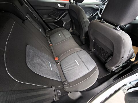 ford, focus, hatchback 1.5 tdcı ecoblue active otomatik, otomatik, dizel 2.el otomobil | renew 15