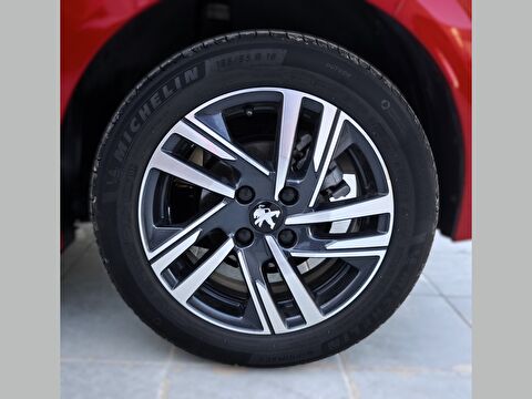 peugeot, 208, hatchback 1.2 puretech allure selection eat8, otomatik, benzin 2.el otomobil | renew 7
