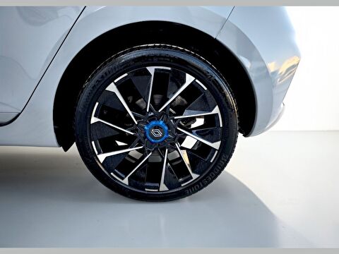 renault, clio, 1.0 tce techno esprit alpine	x-tronic, otomatik, benzin 2.el otomobil | renew 24