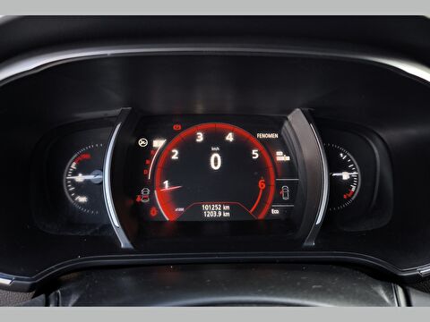 renault, megane, hatchback 1.2 tce ıcon edc, otomatik, benzin 2.el otomobil | renew 13