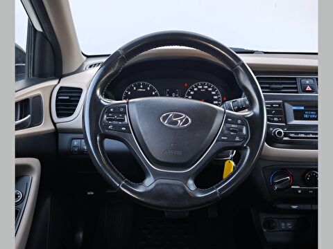hyundai, i20, hatchback 1.4 mpı style design pack otomatik, otomatik, benzin 2.el otomobil | renew 18
