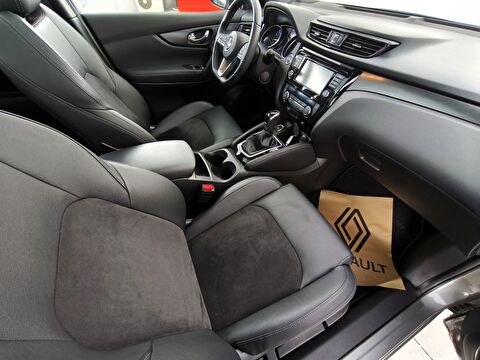 nissan, qashqai, suv 1.3 dıg-t midnight edition dct, otomatik, benzin 2.el otomobil | renew 15