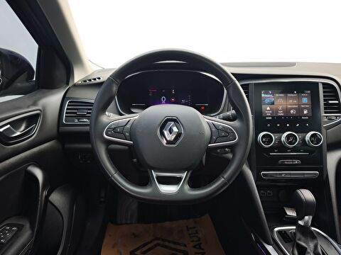 renault, megane, sedan 1.3 tce ıcon edc, otomatik, benzin 2.el otomobil | renew 17