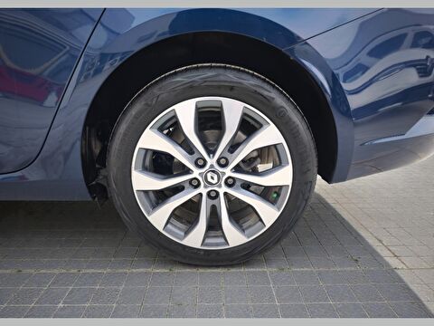 renault, megane, sedan 1.3 tce ıcon edc, otomatik, benzin 2.el otomobil | renew 7