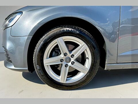 audi, a3, sportback 35 tfsı dynamic s-tronic, otomatik, benzin 2.el otomobil | renew 24