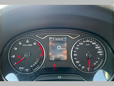 audi, a3, sportback 35 tfsı dynamic s-tronic, otomatik, benzin 2.el otomobil | renew 13