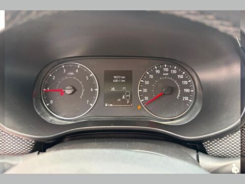 dacia, sandero stepway, 1.0 turbo prestige x-tronic, otomatik, benzin 2.el otomobil | renew 13