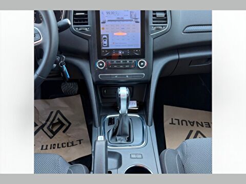 renault, megane, sedan 1.3 tce joy edc, otomatik, benzin 2.el otomobil | renew 19