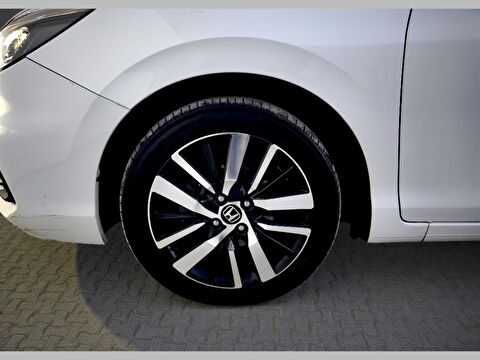 honda, city, sedan 1.5 dohc i-vtec executive otomatik, otomatik, benzin 2.el otomobil | renew 24